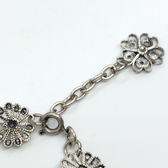 VINTAGE 925 STERLING SILVER FLOWER FILIGREE BRACELET OPEN WORK DAINTY FEMININE - Picture 8 of 10